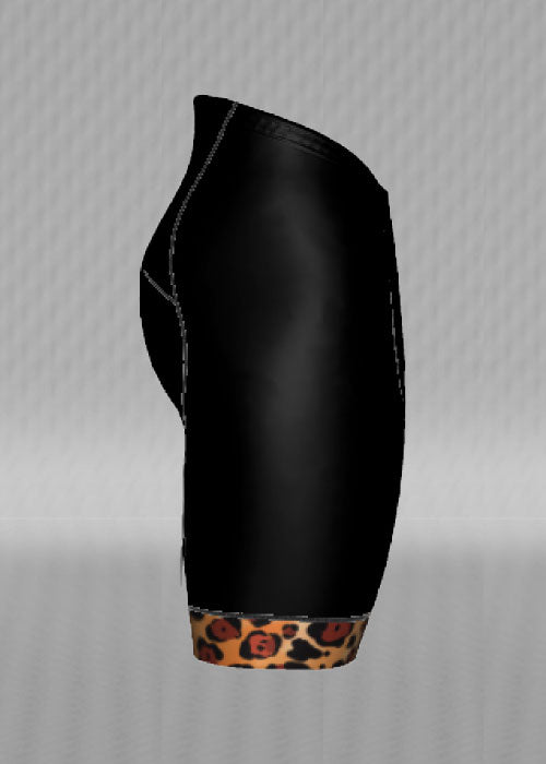 IT&B Hon.Est Leopard Shorts