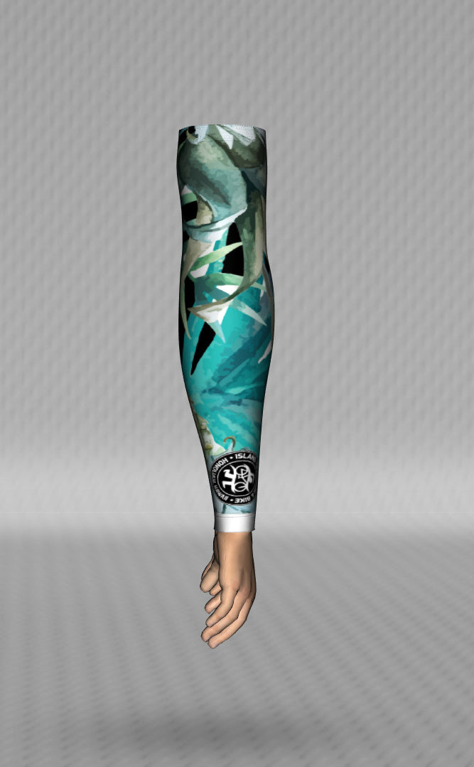 IT&B Pineapple Sun Sleeves
